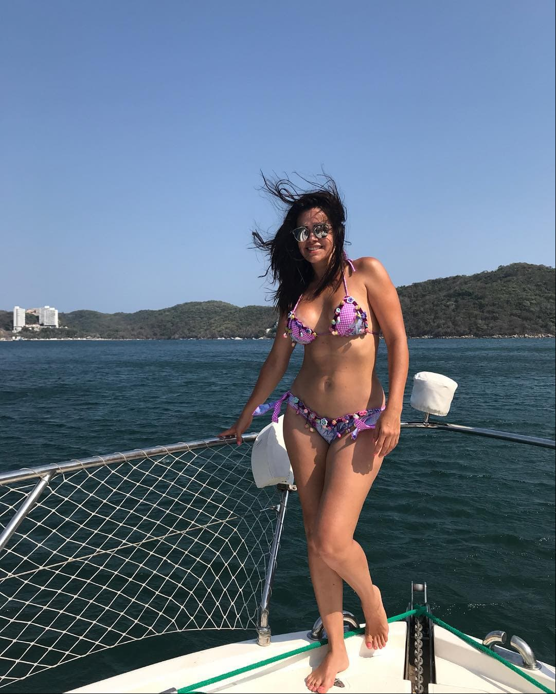 Luz Elena González, impactante en sexy bikini