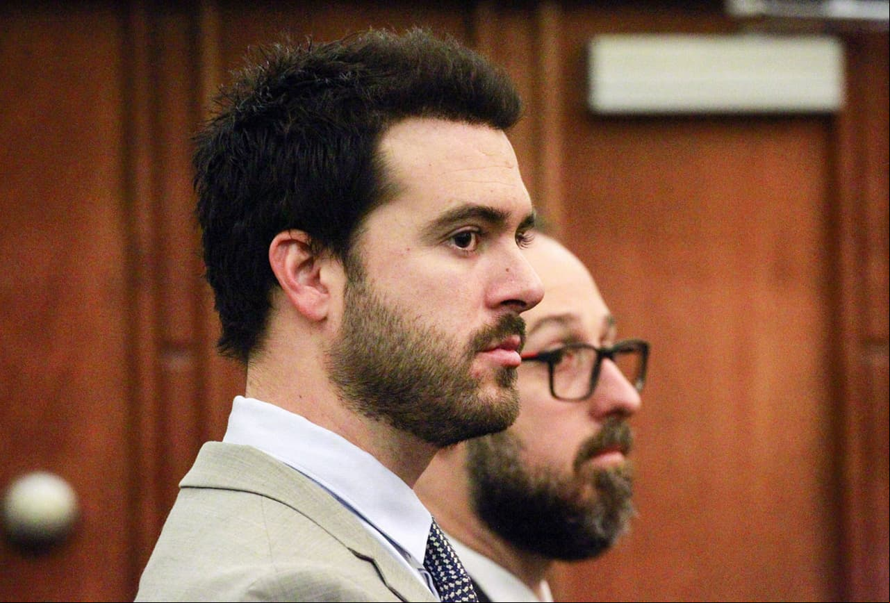 22 de enero: Se dieron a conocer algunas modificaciones en el arresto domiciliario del actor como el hecho que, a partir de ahora, Pablo podrá transitar libremente por las calles de Miami sin ninguna limitante de tiempo, con la condición que use el dispositivo electrónico de geolocalización. Además, de mantener su arresto domiciliario en casa de su cuñado, mientras se resuelve el caso y sin la posibilidad de viajar a México. Asimismo, la jueza determinó que el actor regrese el 20 de marzo a la Corte, en la que se verificará el proceso de apelación de la última audiencia realizada por el juez Alan Fine.