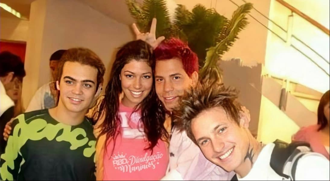 Fernanda Polín debutó como actriz en 2004 con el personaje de 'Raquel' en 'Rebelde', sin embargo, después del término de la telenovela, se alejó de la actuación para perseguir una carrera dentro del mundo de la moda.