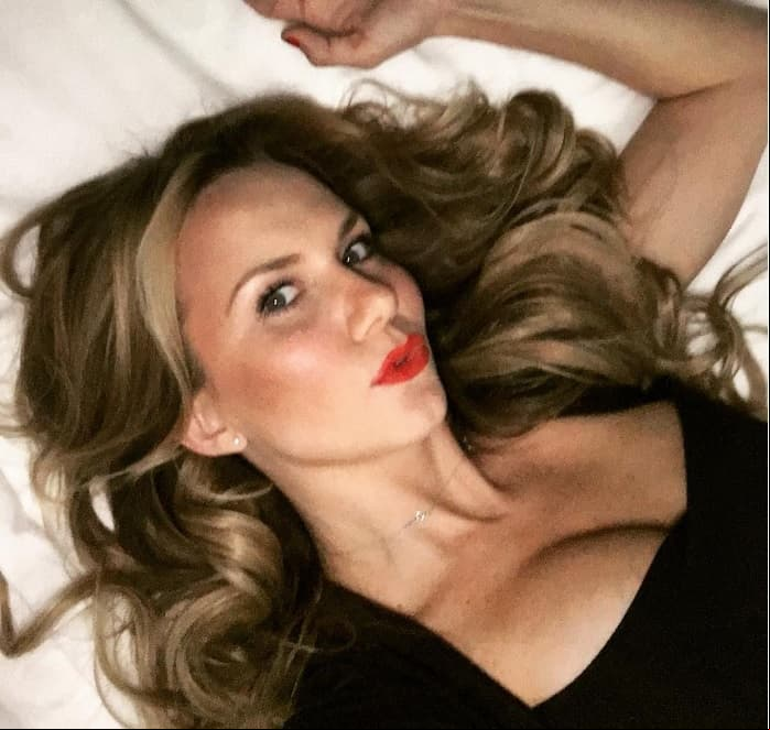 ¡'Pequeña Traviesa'! Michelle Vieth publica fotos de su cuerpazo
