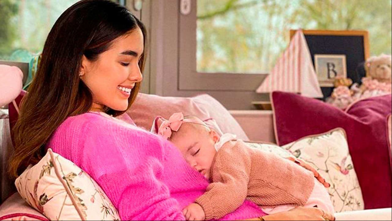 Sharon Fonseca muestra una parte de la lujosa habitación de su bebé y fans piden que haga un tour completo