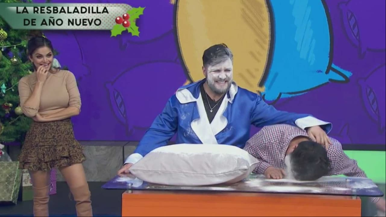 ‘El Burro’ Van Rankin se llevó golpazo en uno de los juegos de ‘Hoy’: ¡Se vale sobar!