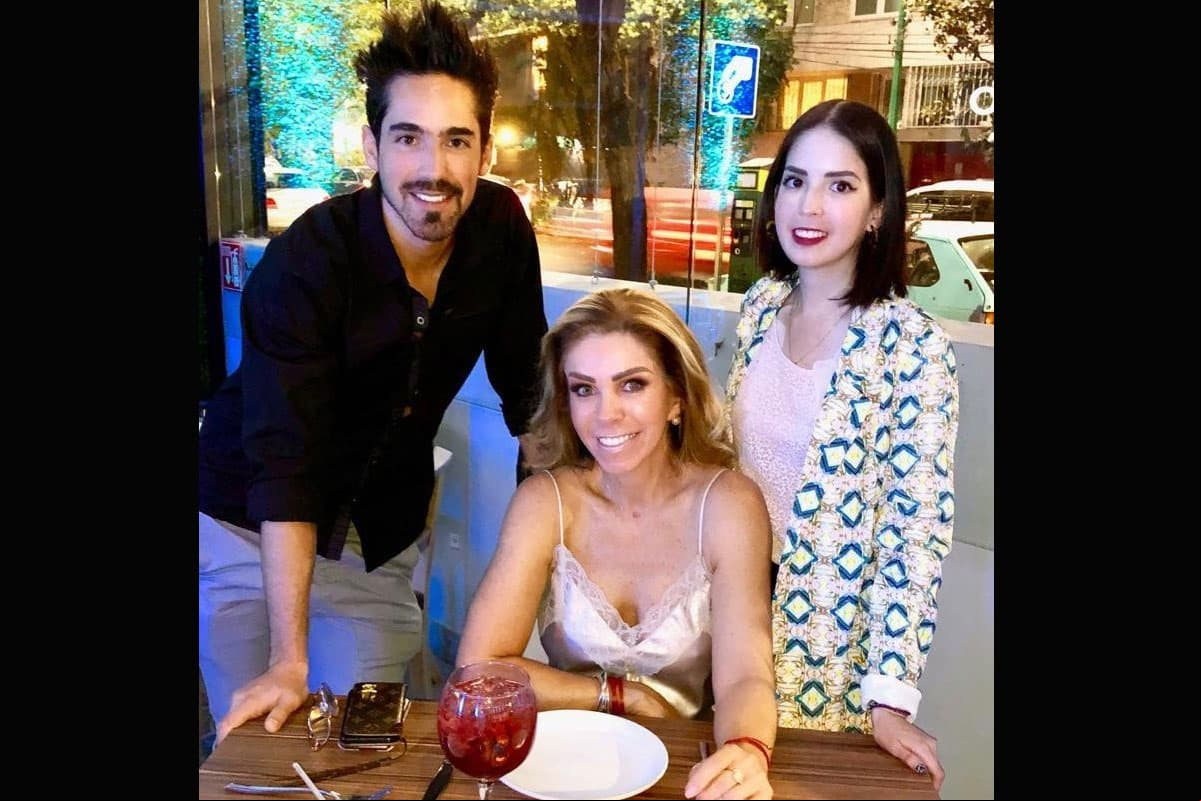 Por su parte, José Luis Santiago, hijo de Rocío y hermano de Daniela, también aprovechó Instagram para enviar un mensaje a la joven: “Siempre fuiste y serás mi fuerza y motivación a seguir adelante y nunca tener miedo”.