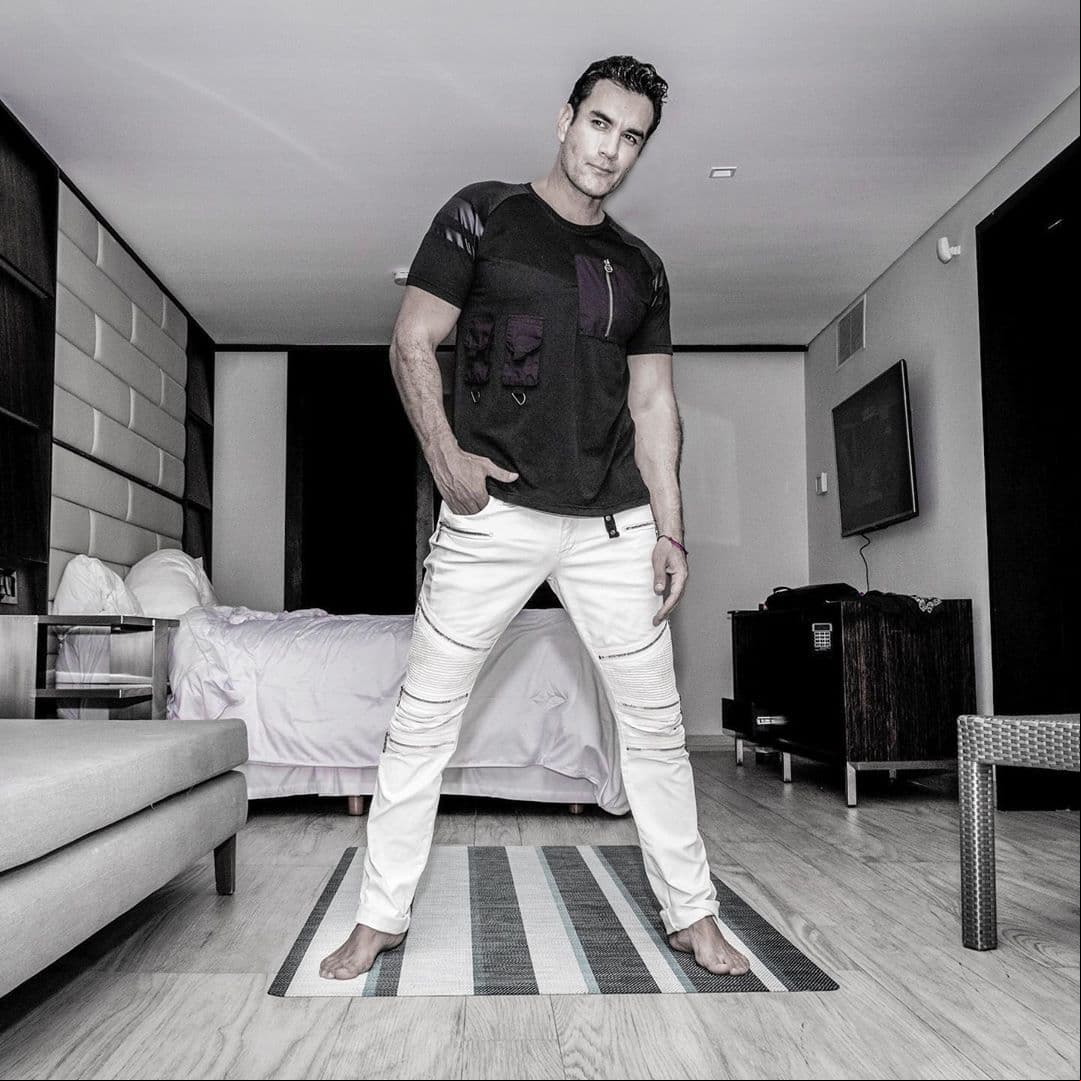 David Zepeda compartió un mensaje para tranquilizar a sus fans frente a contingencia mundial: “Nada es permanente, todo es temporal. Aprovecha el día; vívelo, sonríe que todo irá bien... No salgas de casa ... y sí, Pasará y aprenderemos a valorar Todo, si no nada de esto tuvo sentido”.