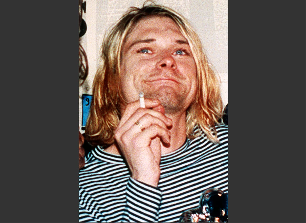 Kurt Cobain se disparó con una escopeta el 5 de abril de 1994 a los 27 años.