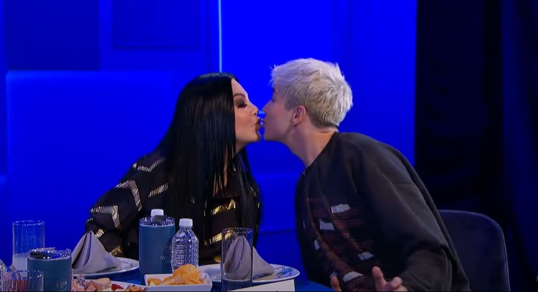David Bozzo besa a Paola Durante
