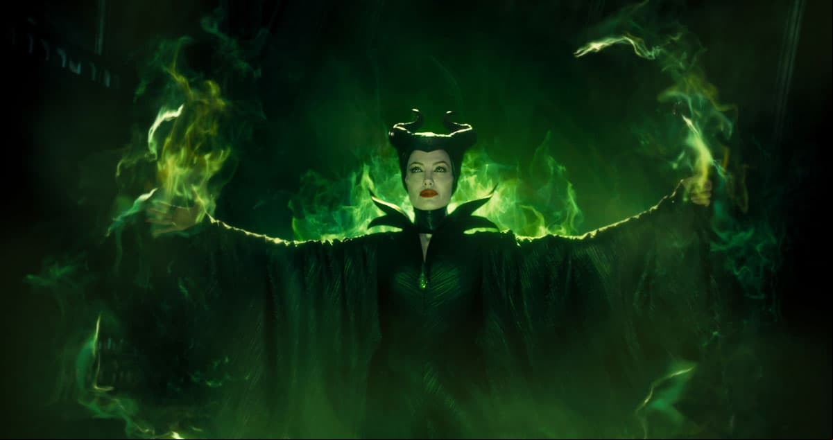 Angelina Jolie como "Maléfica"
