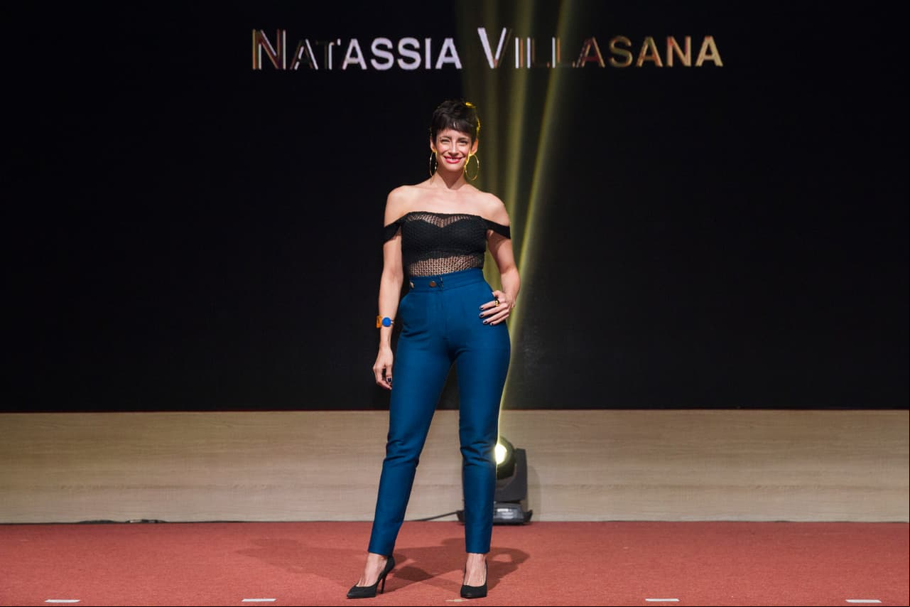Natassia Villasana da vida a La Muerte en la serie.