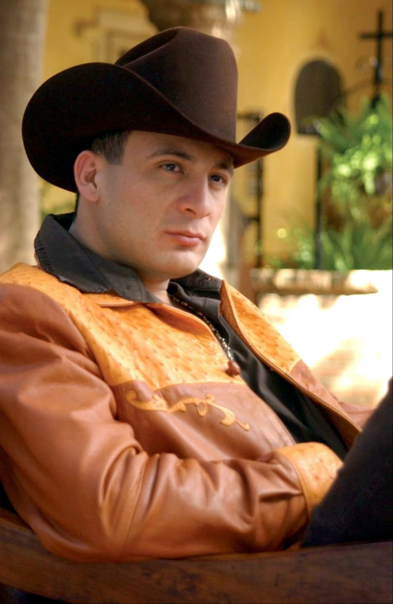 Familia de Valentín Elizalde prepara bioserie sobre el cantante