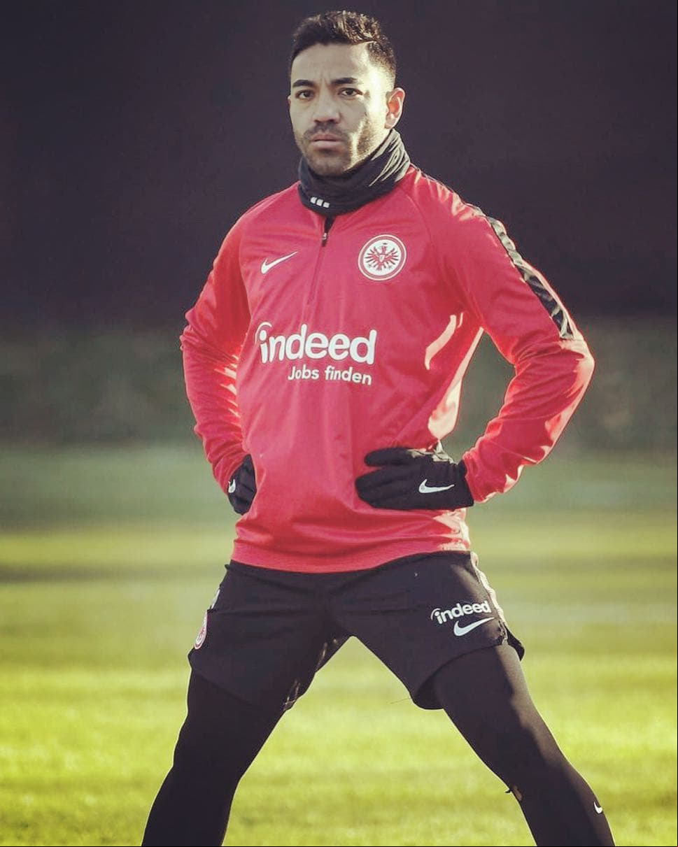 Marco Fabián - Medio