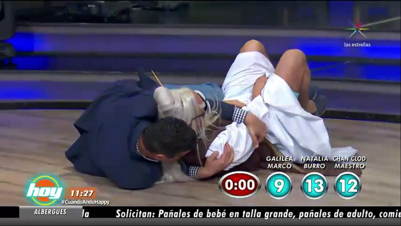 Tremenda tacleada de Marco Antonio Regil