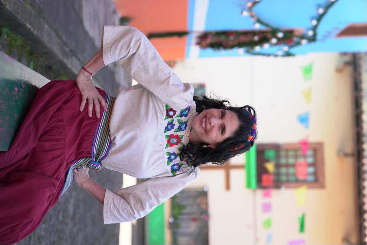 La talentosa actriz Raquel Garza, famosa por su papel de 'Tere la secretaria', participará en este especial de Navidad con un personaje muy especial y luego de formar parte de producciones como 'Médicos, línea de vida' y 'Amar a muerte'.