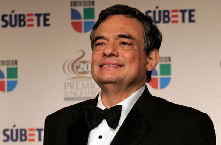 Detallan estado de salud de José José tras ser hospitalizado