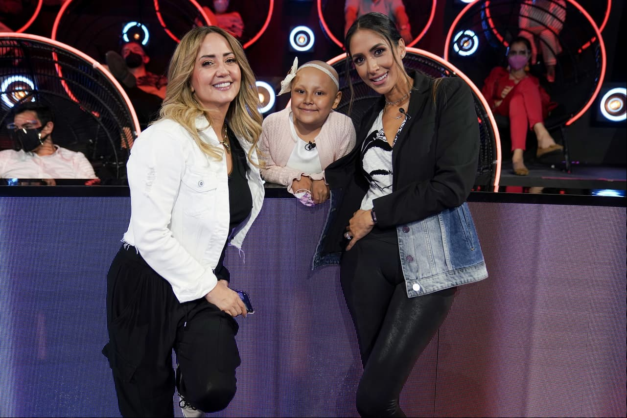 En fotos: Andrea Legarreta y Cynthia Urías unen fuerzas para una noble causa