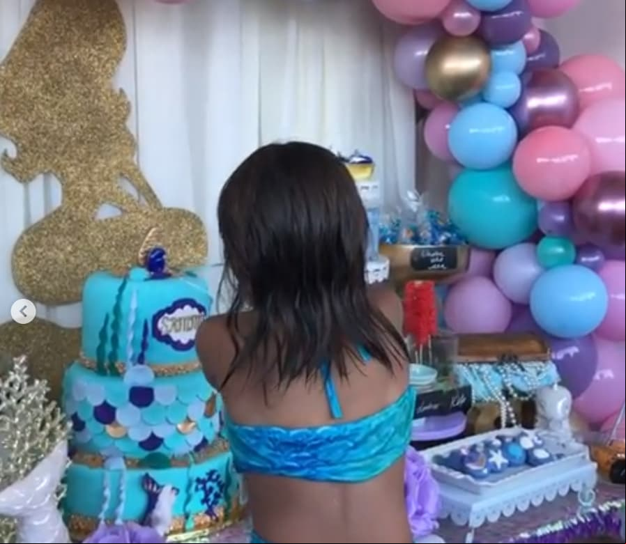 ¡Samantha quedó encantada con su pastel!