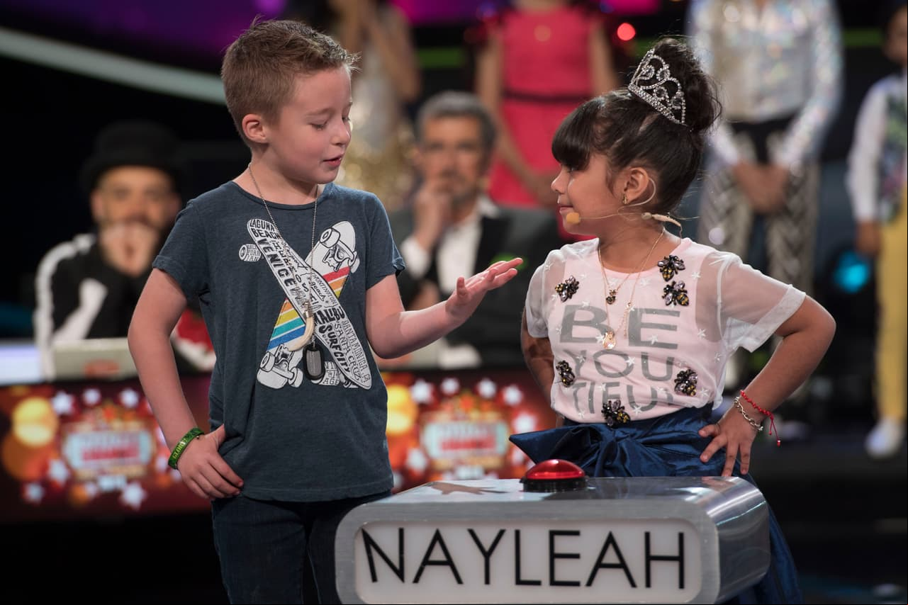 Mateo, el querido hijo de Gali, subió al escenario para convivir con Nayleah.