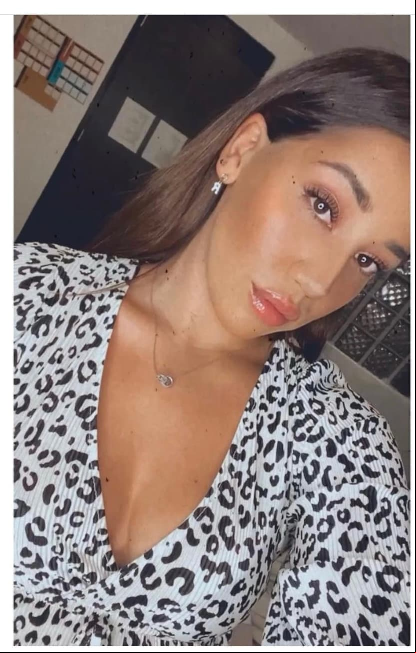 Por su parte, al igual que Zaaxhil, Rebeca ya es una joven adulta y también tiene una presencia digital, donde deja ver cómo es ser nieta de una famosa cantante.
