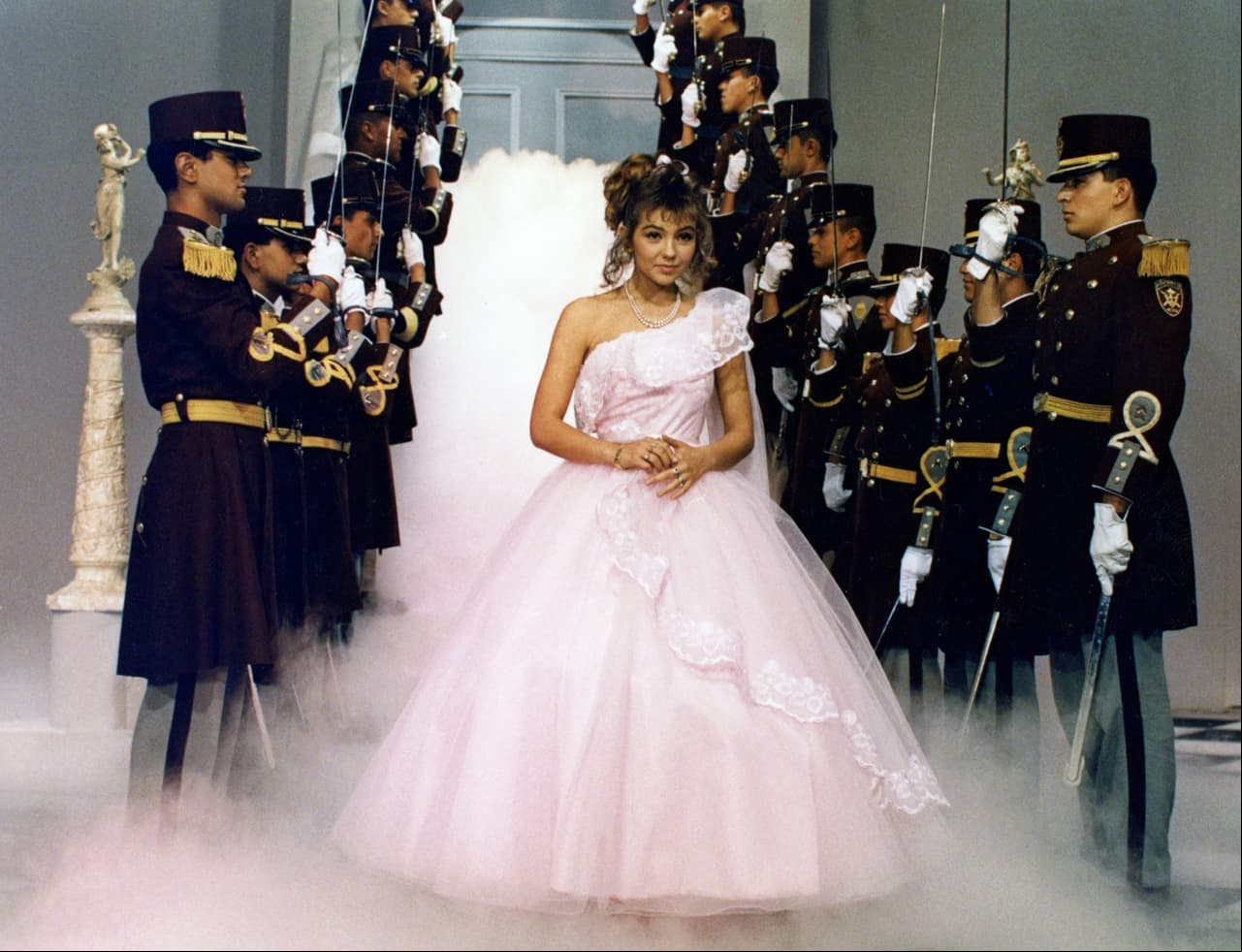 ¡Quinceañera está de vuelta! Ve sus capítulos completos por Series en el Facebook de Tlnovelas