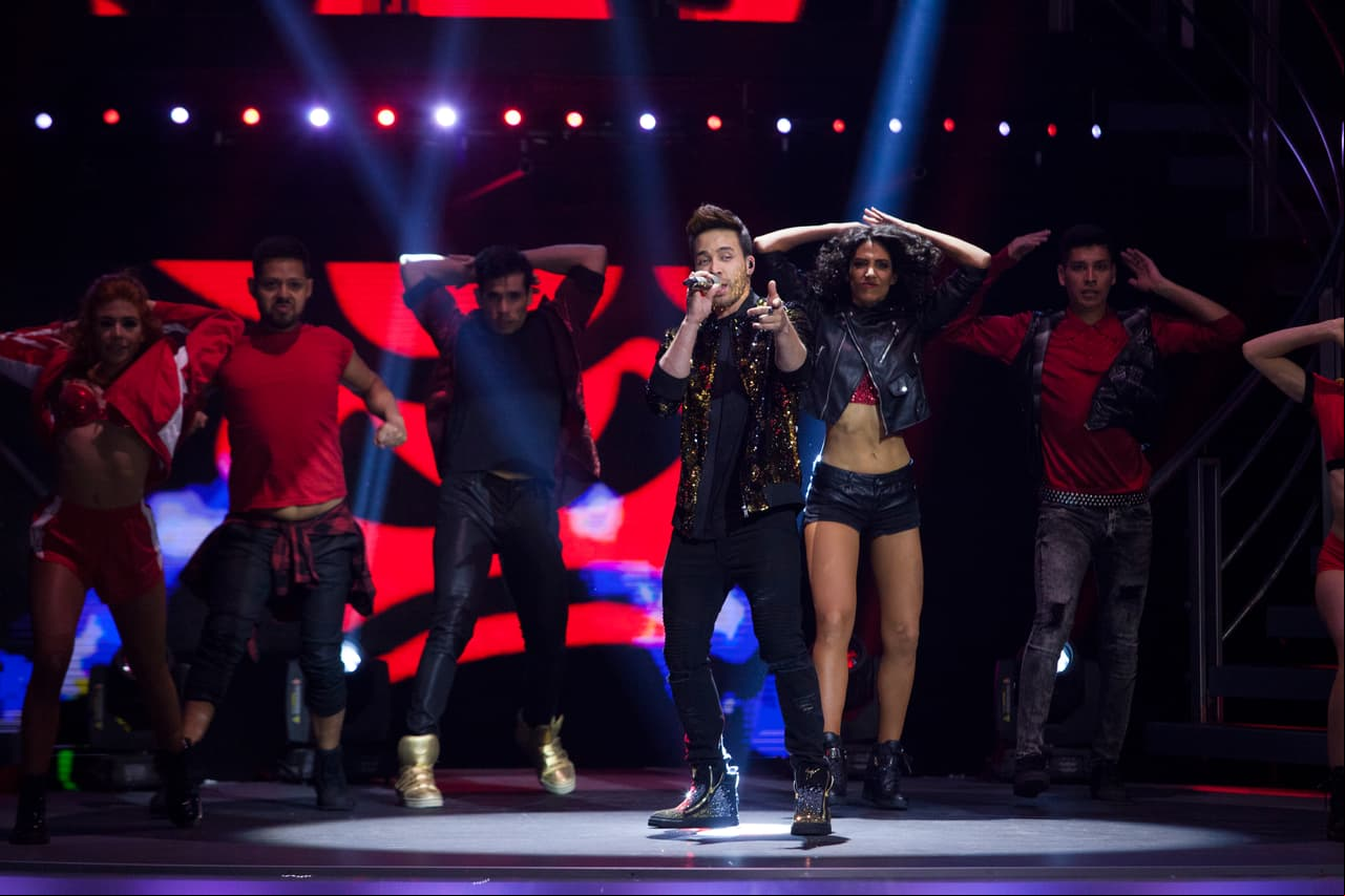Mira quién baila tuvo como invitado especial a Prince Royce, y así engalanó la pista con la interpretación de su más reciente éxito "El clavo"