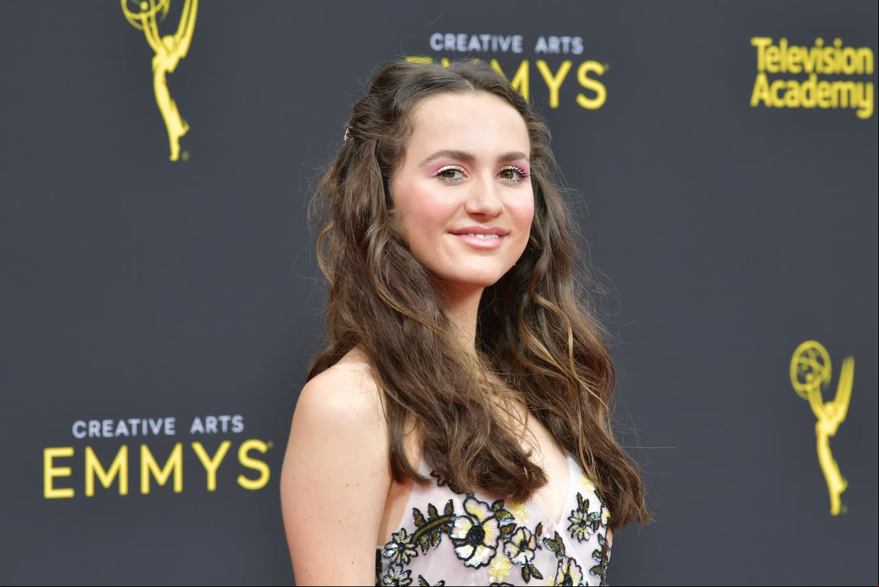 Apatow interpretó a la hermana en pantalla de Davidson, Claire Carlin, en la película semibiográfica de 2020 del comediante, que fue dirigida por su padre.