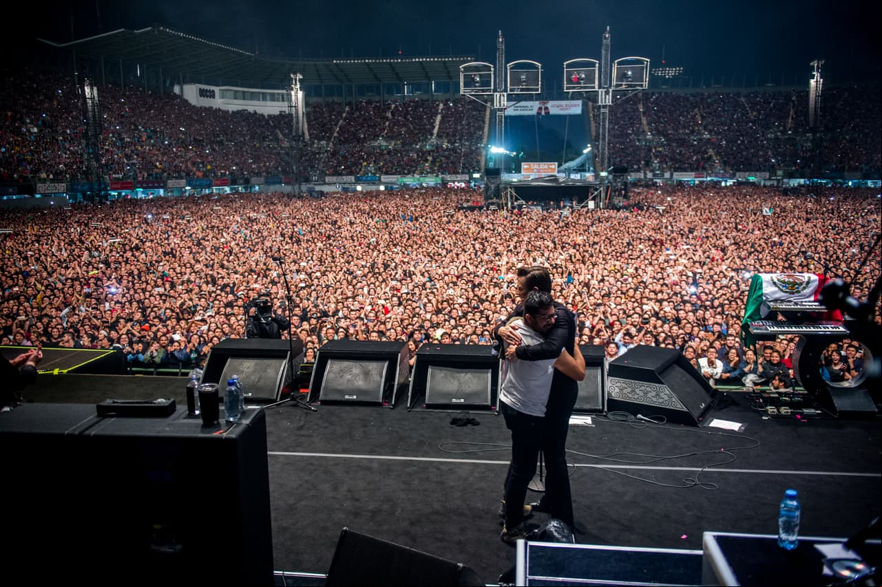 HISTORIA DE LA RED: El mexicano que compartió escenario con The Killers