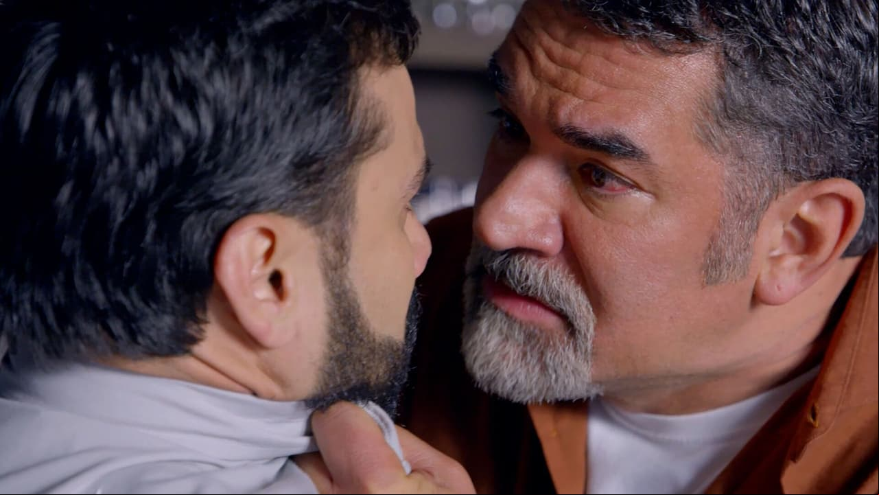 Raimundo desconoce a Hugo como su hijo