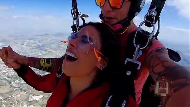 Juanpa Zurita le juega  broma a Galilea Montijo en las alturas y así gritó la conductora