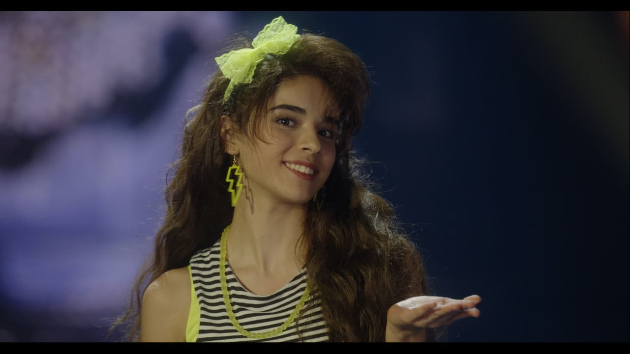 Regina Villaverde interpretará a Gloria Trevi en la primera etapa de su vida artística. Destaca por su talento y posee aptitudes para ser una gran carrera artística. Actualmente, continúa con gran dedicación sus estudios de actuación.