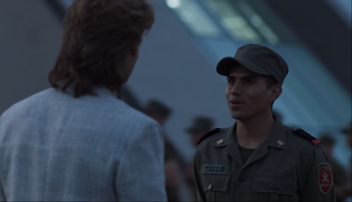 'Cadete Tello' en la serie de Luis Miguel