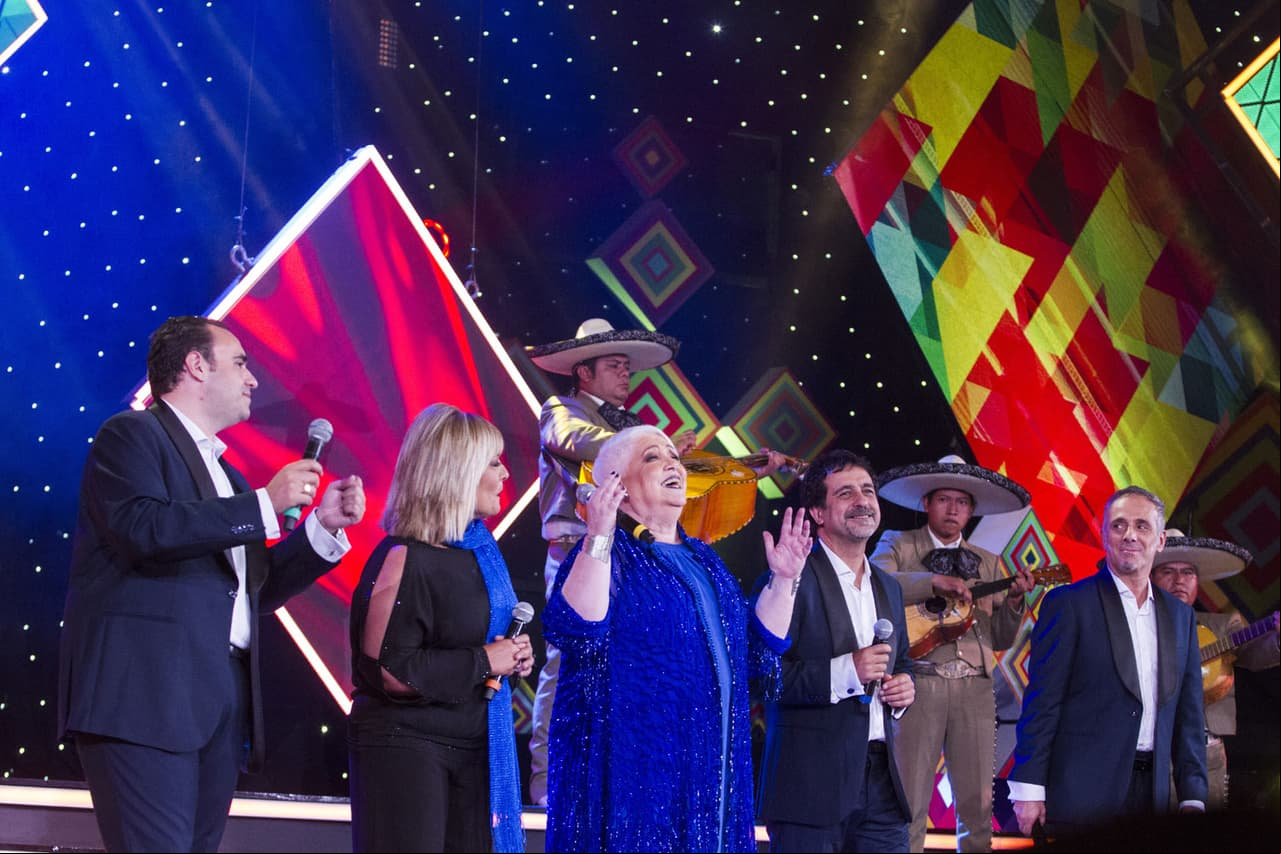 Mocedades recordaron las canciones que los consolidaron.