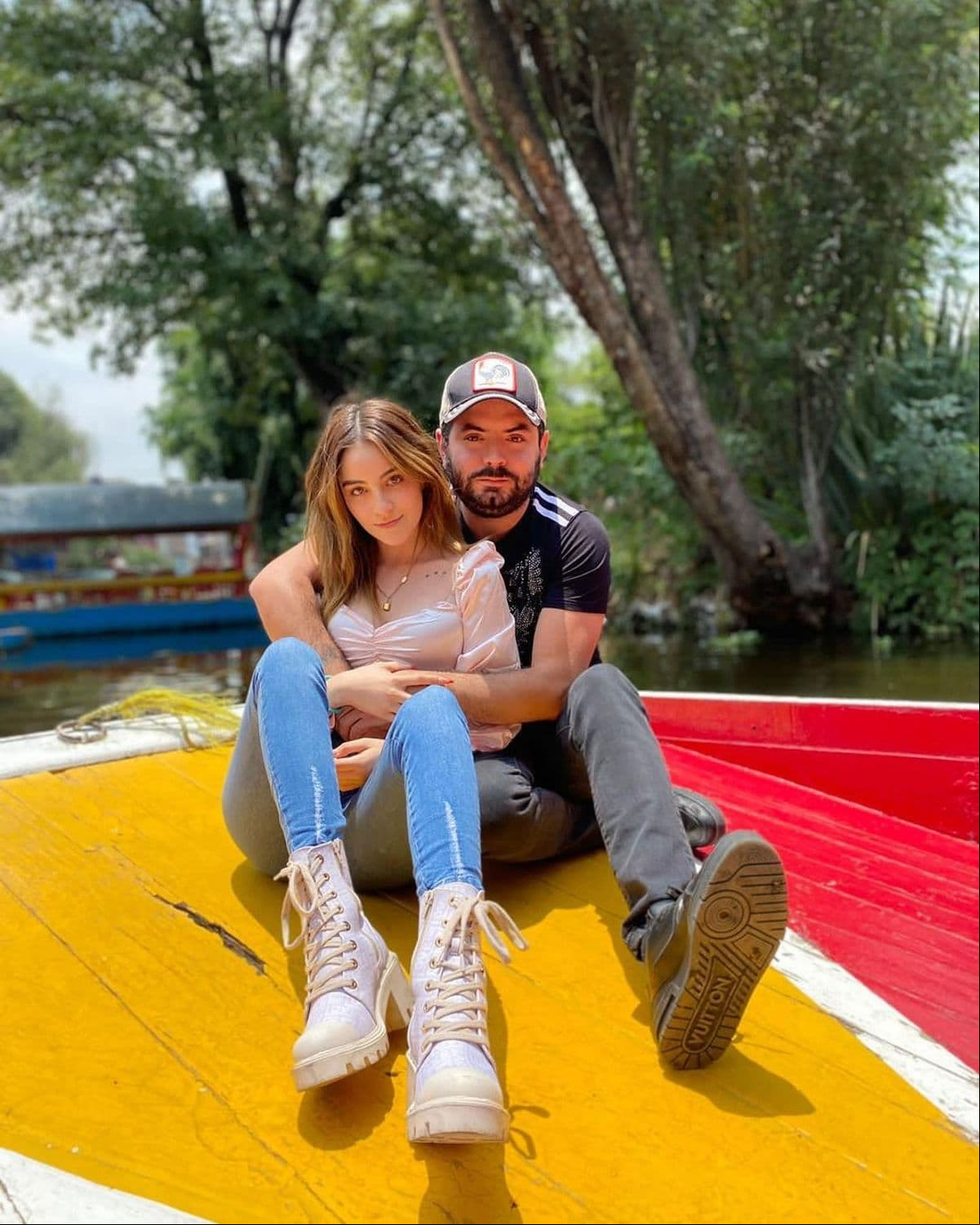 José Eduardo Derbez y su novia se hacen tatuajes iguales por amor