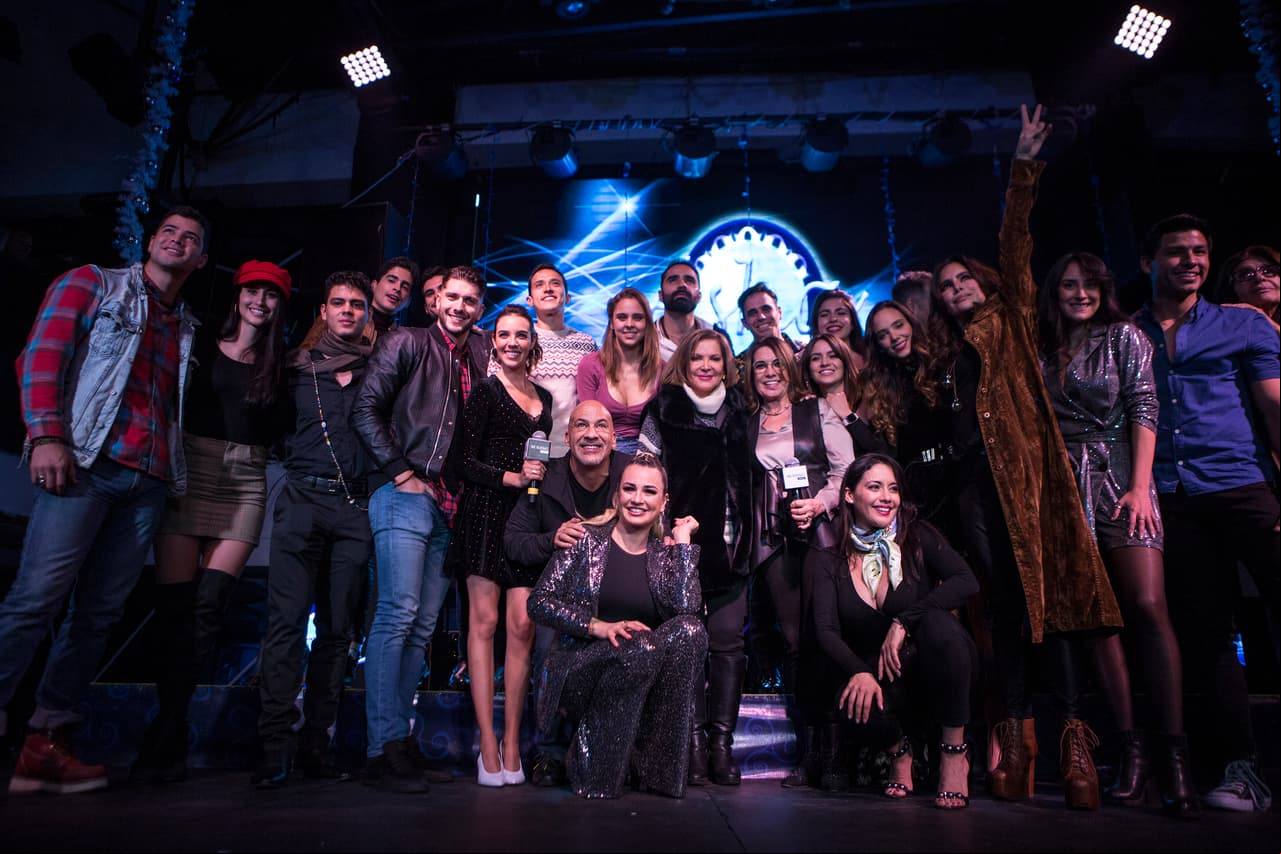 Productores y elenco de 'Esta historia me suena, Vol. 2' vieron su primer capítulo al aire este 18 de diciembre del 2019