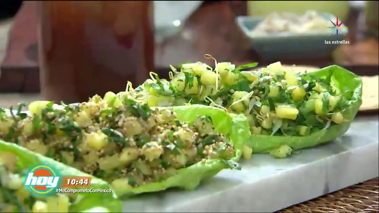 VIDEO: Taquitos de lechuga con ensalada de amaranto y piña