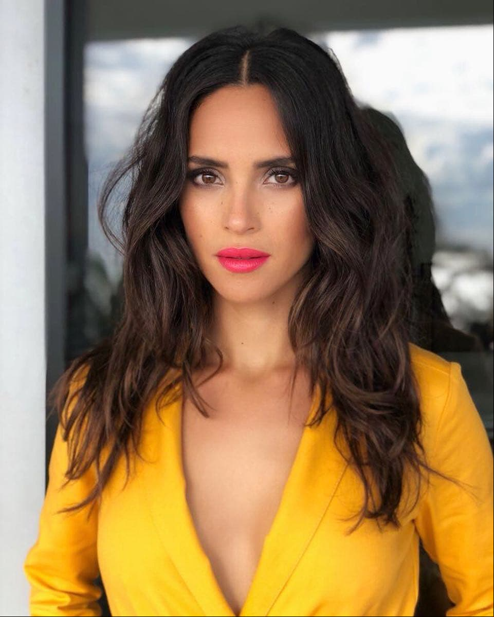 Adria, la sexy hija de Arjona que triunfa en HOLLYWOOD