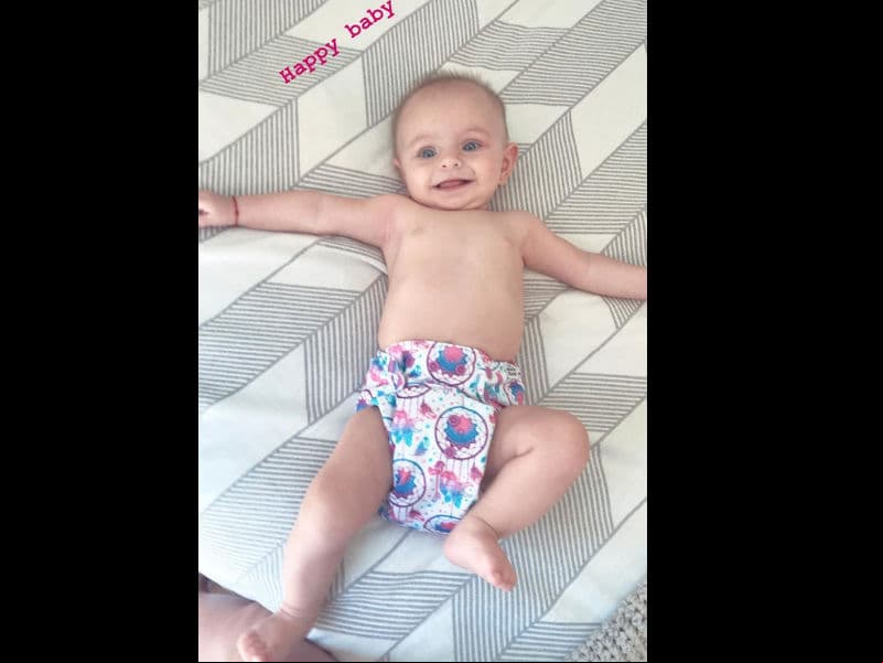 Desde muy pequeñita es adicta a las sonrisas y a conquistar la cámara.
