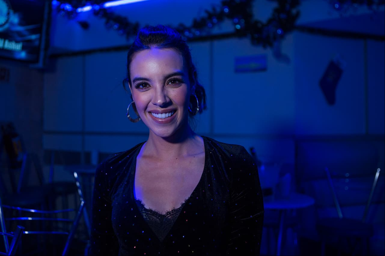 Nuria Gil, conductora digital de la producción, también participará como actriz en uno de los episodios y en 'Como dice el dicho'
