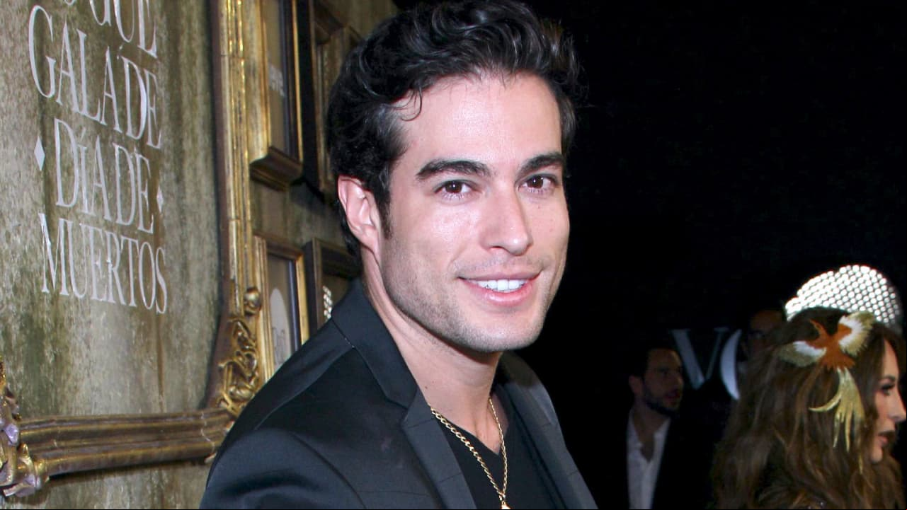 Danilo Carrera anuncia boda: publica fotos de la propuesta y del anillo de compromiso
