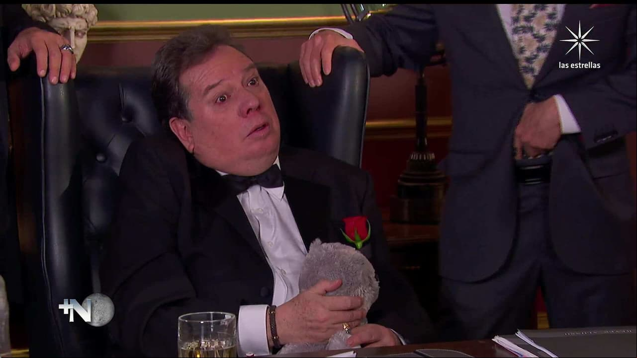 El ‘Coque’ Muñiz se convierte en ‘El Compadre’ en este sketch de ‘Más noche’