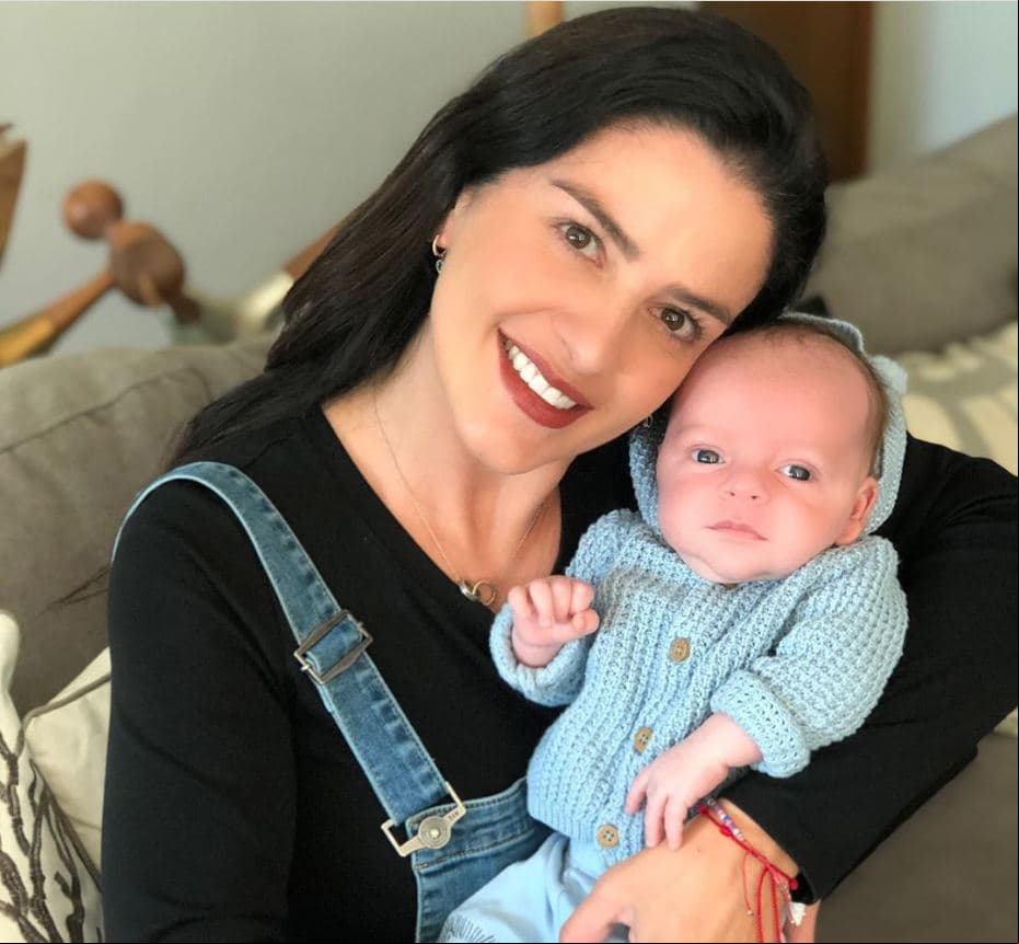 Lidia Ávila junto a Emiliano, el hijo de Erika Zaba