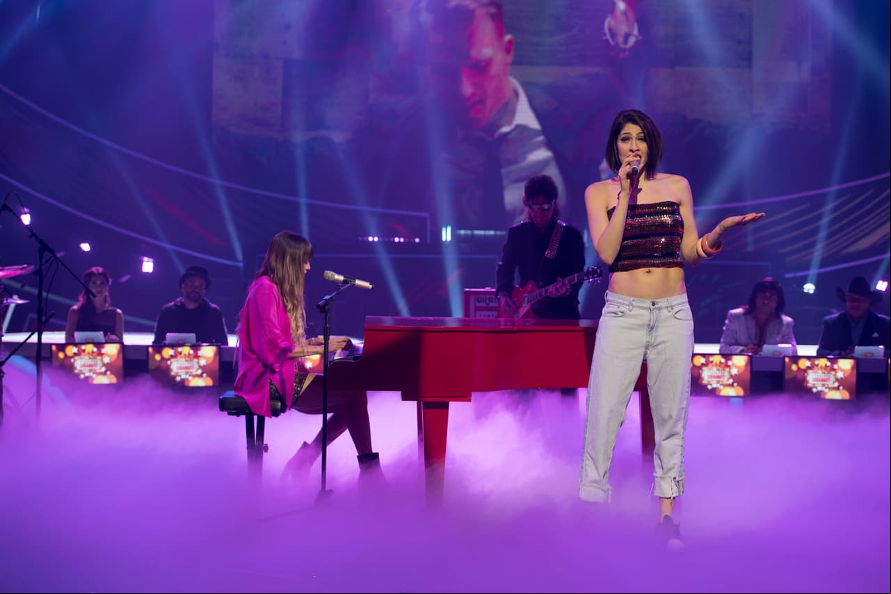 Hanna y Ashley (mejor conocidas como Ha*Ash) también estuvieron en la gran final. "No Pasa Nada" fue el tema con el que nos deleitaron.