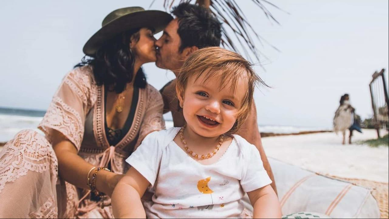 Video: Kailani enamora a sus padres con tierna voz al decir su edad