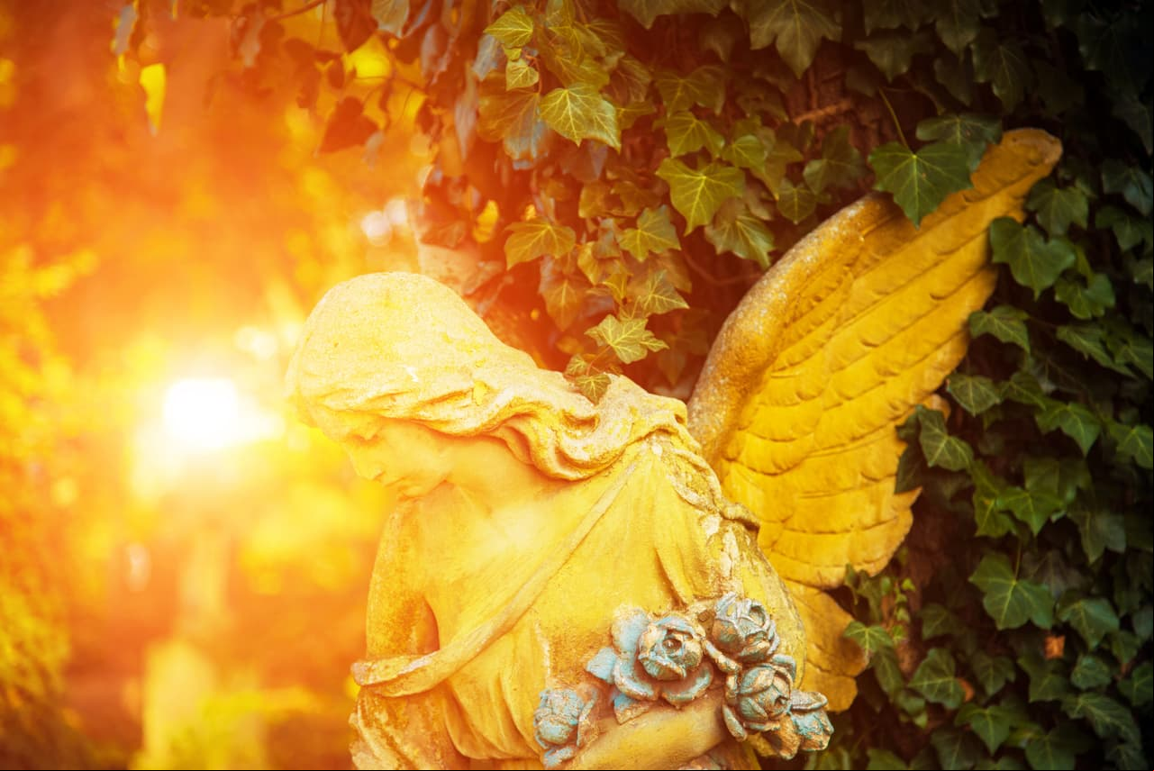 Arcángel Uriel: Aprende a invocar al ángel de la abundancia