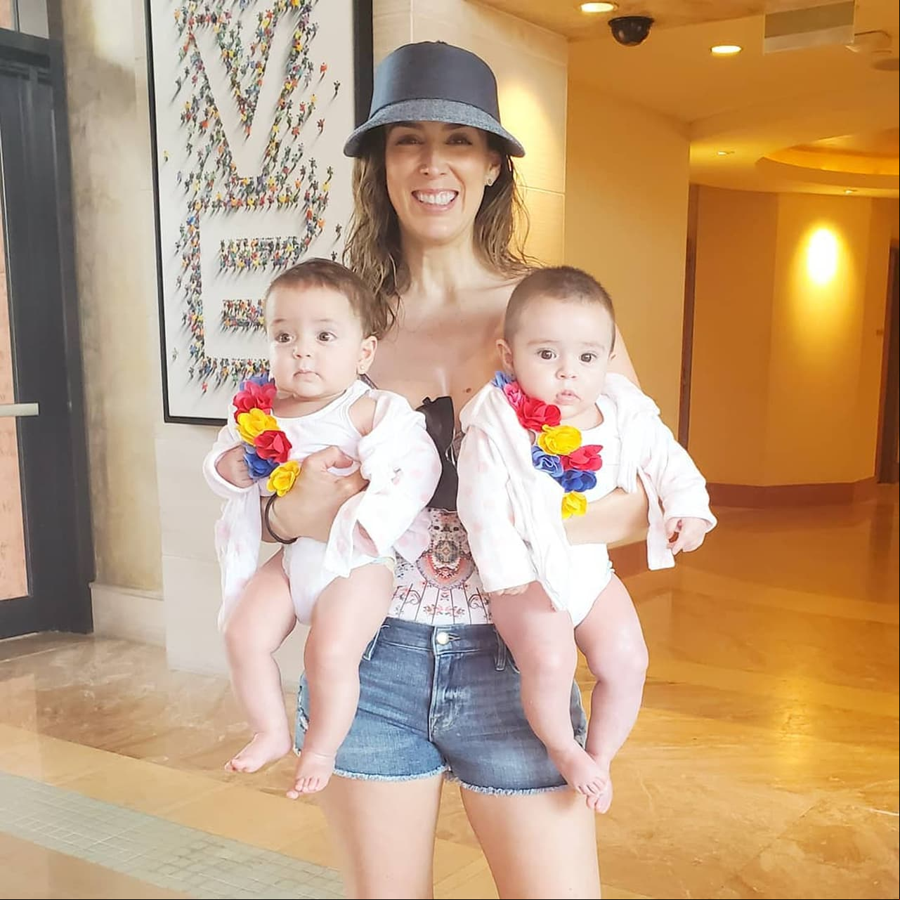 Jacqueline Bracamontes muestra lo mucho que han crecido sus mellizas en Instagram