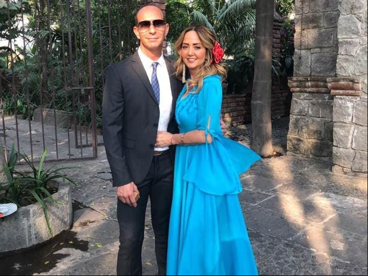Sin embargo, el amor de su vida llegó cuando conoció a Andrea Legarreta, con quien afirma tuvo una gran conexión e incluso quiso proponerle matrimonio a los tres meses de comenzar a andar.