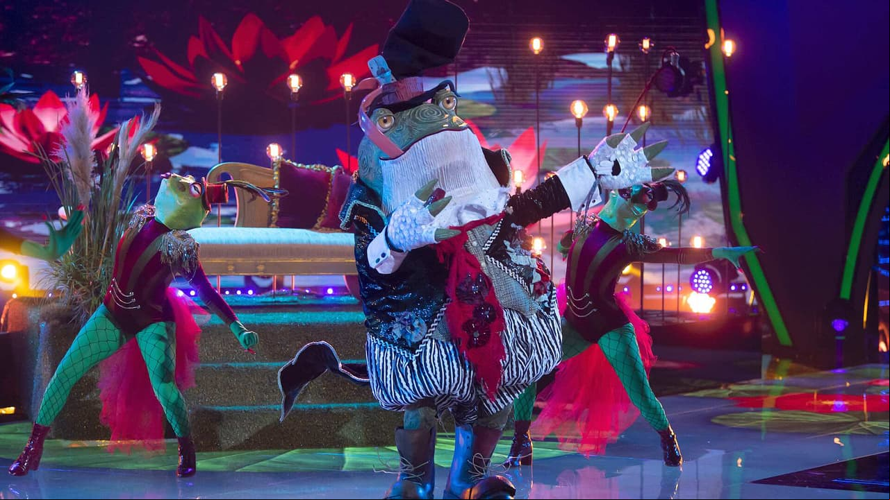 Sapo tiene mágico musical de cuento de hadas con ‘Botella tras botella’