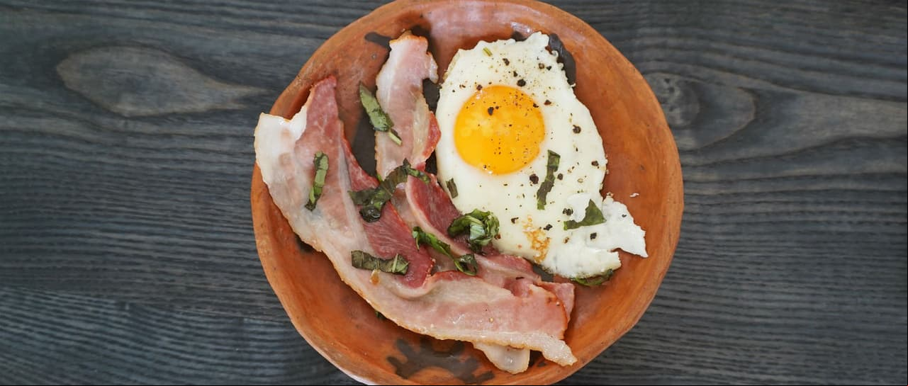 Científicos crean ¡tocino bajo en grasa!
