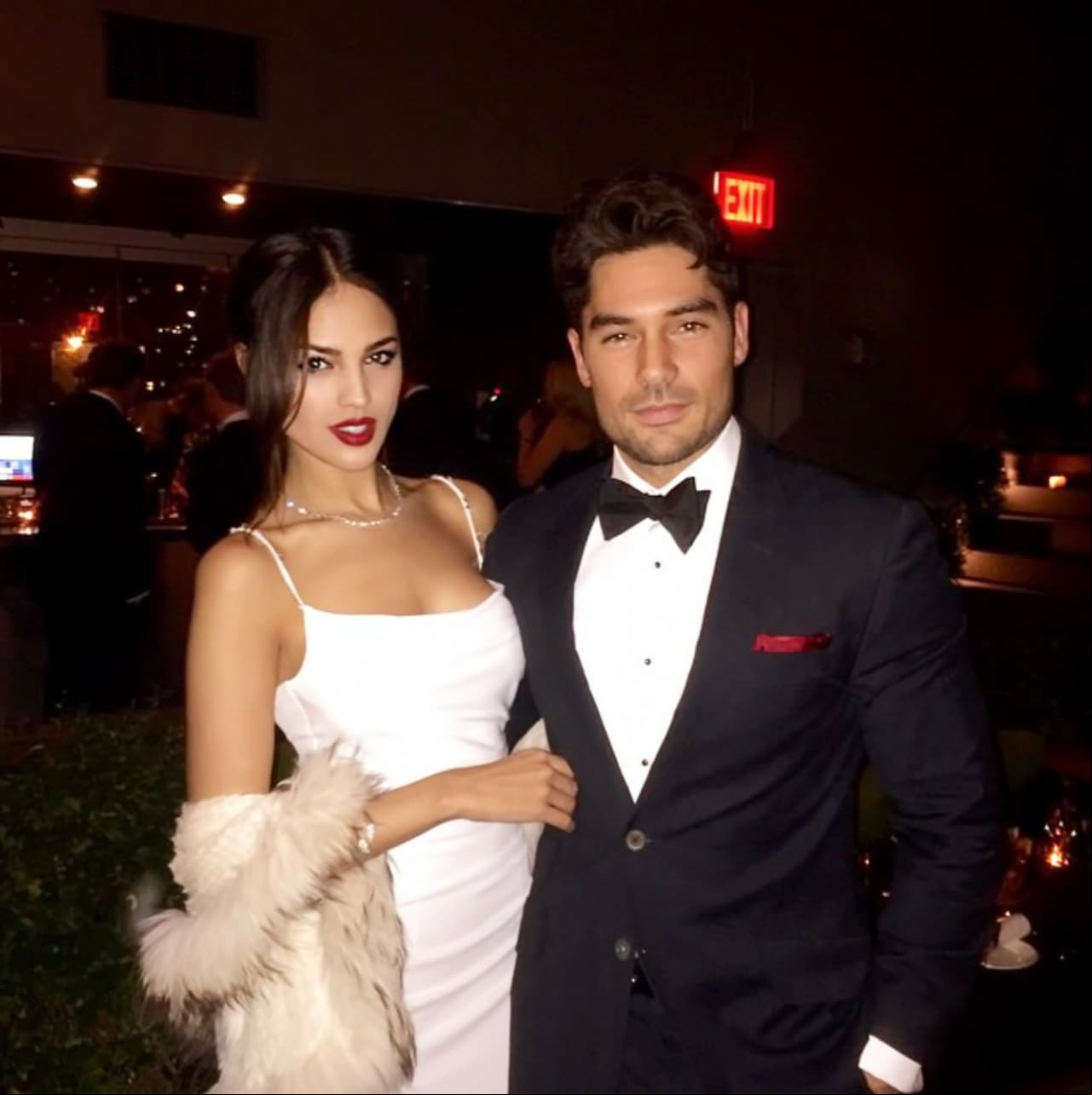 Aunque su romance nunca fue confirmado, otro hombre con quien fue relacionada la actriz fue el DJ Cotrona, a quien conoció en las grabaciones de la serie From Dusk Till Dawn.