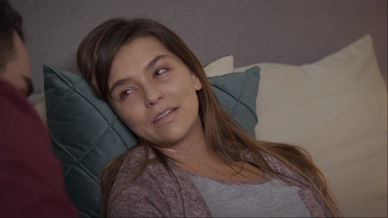 Ella le pide que luche siempre por amor y le asegura que él es un hombre maravilloso.