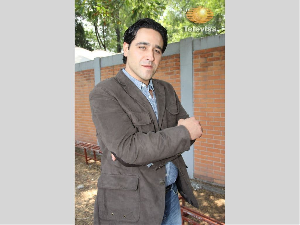 IMAGENES: FOTOS: Ale Müller y Miguel Revelo en "La conciencia vale más que mil testigos"