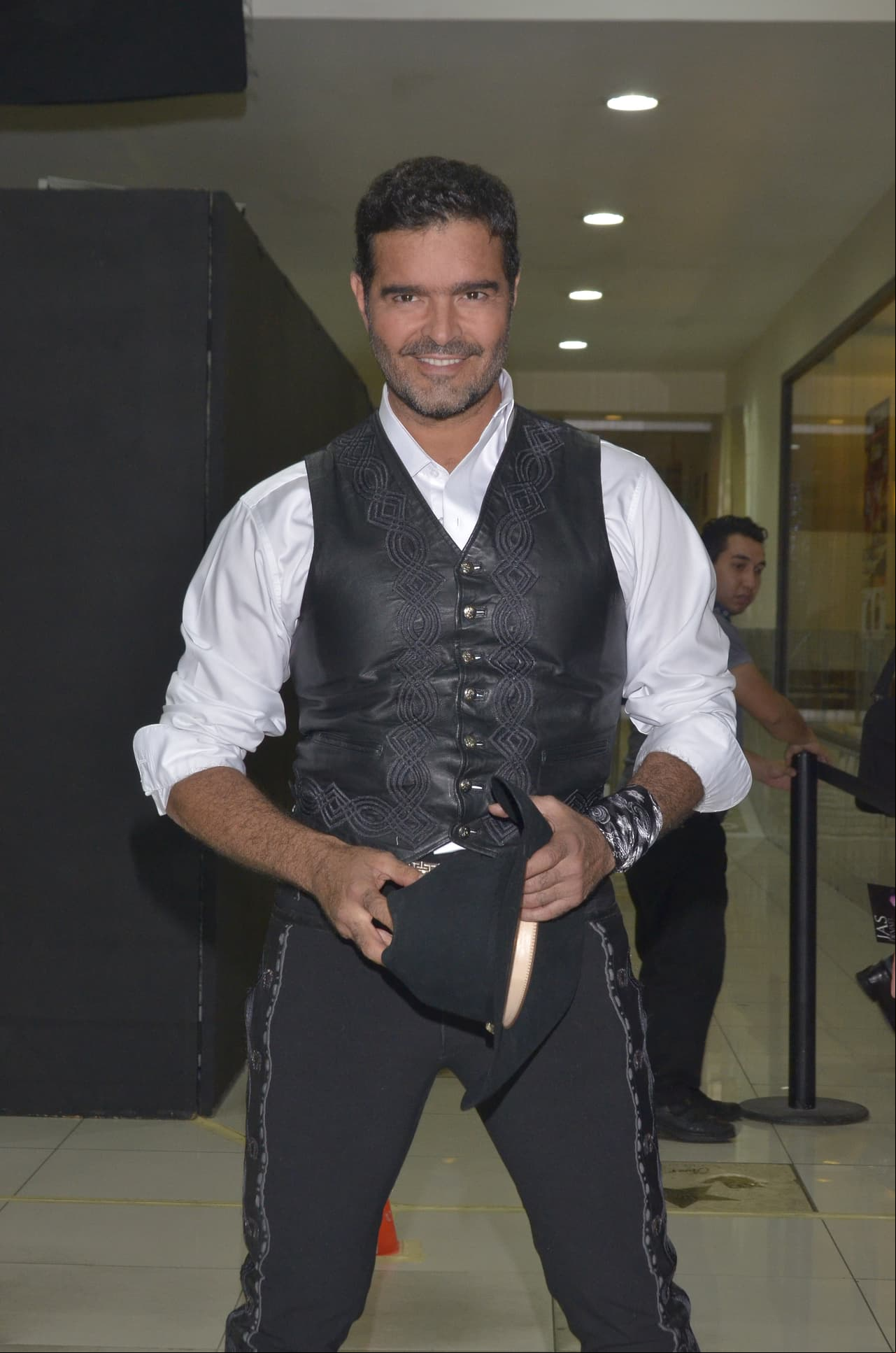 Tras rumores, Pablo Montero confirma nuevo romance con joven modelo
